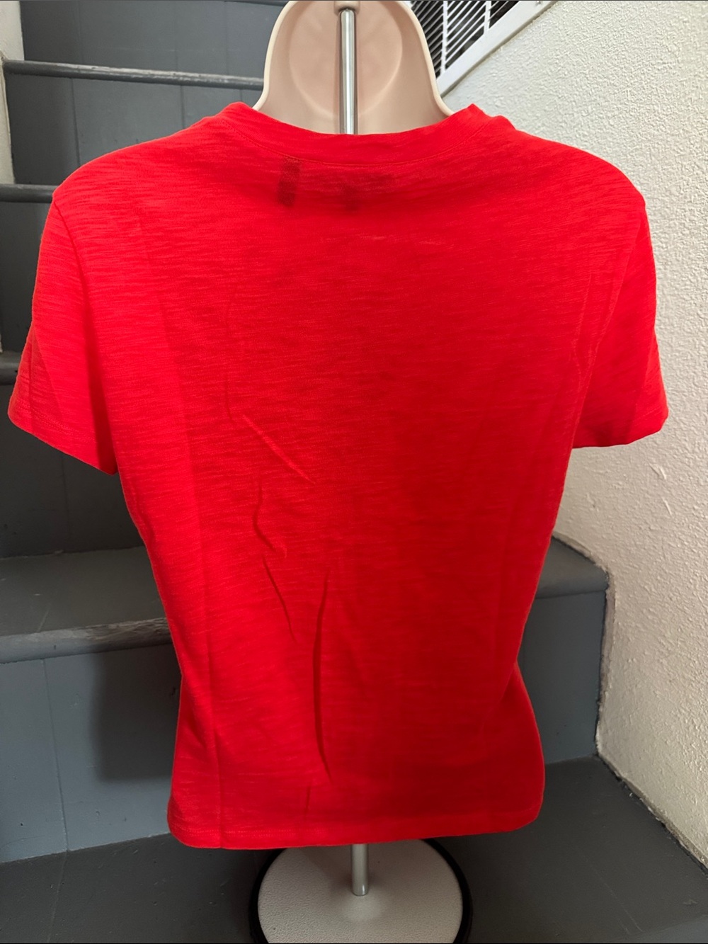 Theory tomato red SM t-shirt - Picture 2 of 9